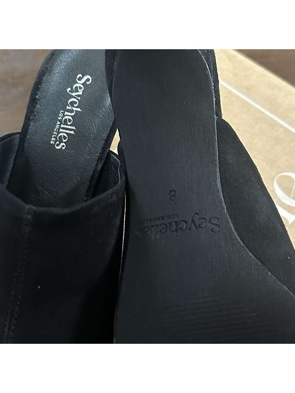 SEYCHELLES-Obsession Mule-black suede-7.5-brand new - Picture 11 of 11